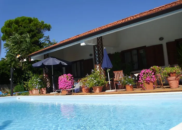 Pane & Tulipani Hotel 3*